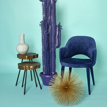 В каталоге бренда Pols Potten есть дизайнерская мебель, с восхитительным дизайном и выполненная с большим мастерством