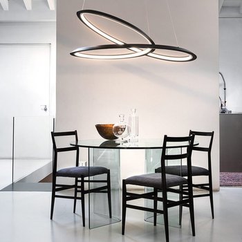 Светящаяся линия, расположенная в нижней части, выделит нужную зону в помещении