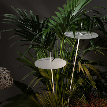 Один из лучших светильников для проведения торжественных мероприятий на улице - в том числе, благодаря простой установки